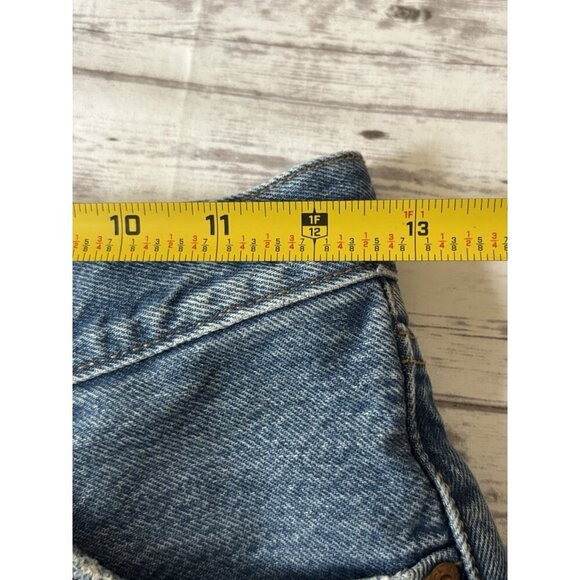 Levi’s 501 Women’s Cut Off Denim Shorts Size 24 Ripped Distressed - Picture 8 of 12